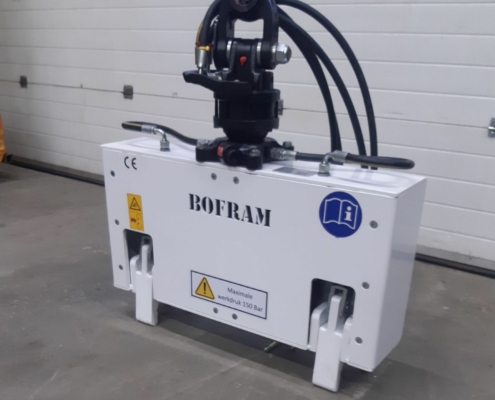 Drill rod clamps Bofram