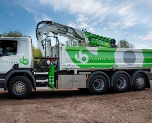 Vrachtwagen truck opbouw van Boekel laadbak